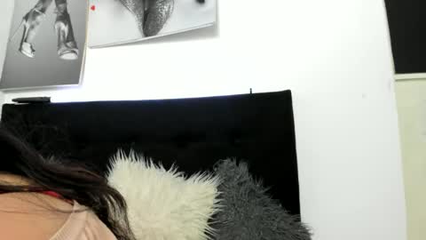 Snapshot of katherine_blair chatting on June 2026 01:00:02 PM katherine_blair online show from June 2026 01:00:02 PM