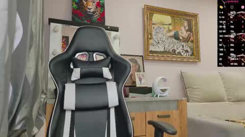 Kathie online show from October 2025 05:44:02 PM