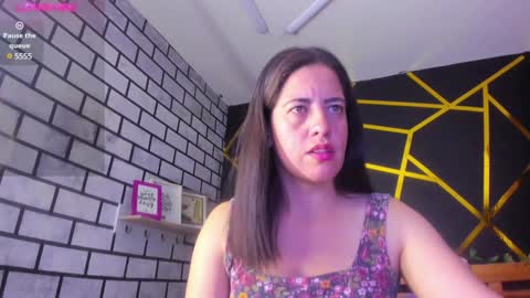 Paola online show from December 2024 12:58:01 PM