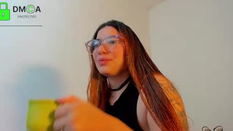 Kay online show from June 2026 04:35:02 AM