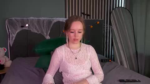 Kathy online show from November 2025 06:14:01 AM