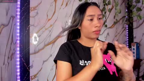 Katia online show from May 2026 03:28:01 PM