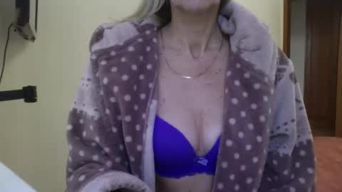 Snapshot of katia888 chatting on December 2024 12:01:01 PM katia888 online show from December 2024 12:01:01 PM