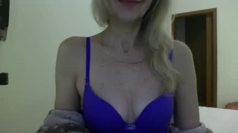 Snapshot of katia888 chatting on December 2024 12:05:02 PM katia888 online show from December 2024 12:05:02 PM