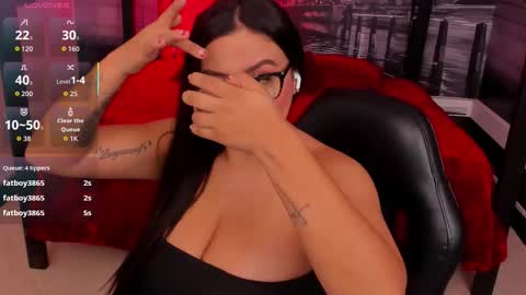 Katia online show from December 2025 10:22:02 AM