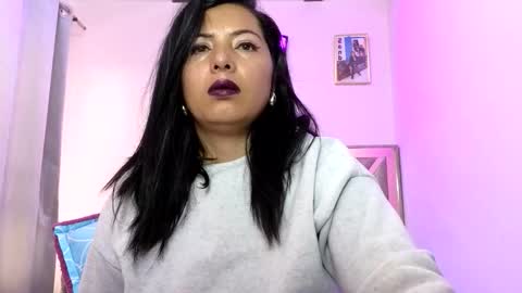 Katia collins online show from October 2025 05:11:02 PM