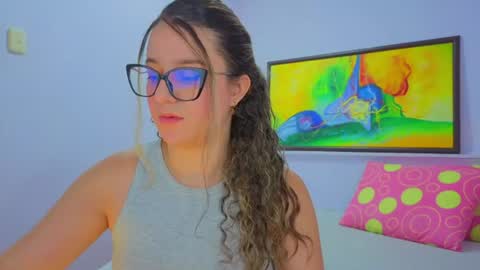 Khaterine online show from June 2026 12:14:02 PM