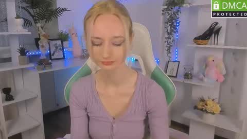 Snapshot of katia_kim chatting on October 2025 05:39:02 AM Katia online show from October 2025 05:39:02 AM