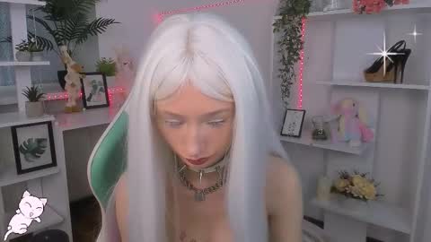 Snapshot of katia_kim chatting on October 2025 06:26:01 AM Katia online show from October 2025 06:26:01 AM