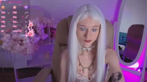 Snapshot of katia_kim chatting on November 2025 06:35:01 AM Katia online show from November 2025 06:35:01 AM