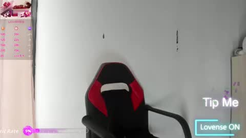 Katia online show from October 2025 04:48:02 PM