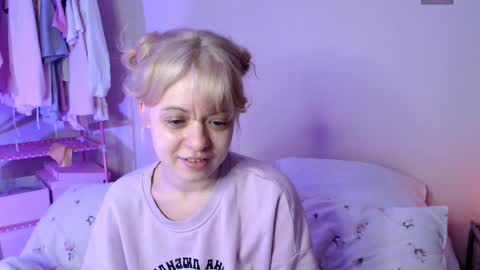 Katie Deville online show from February 2026 09:55:02 PM