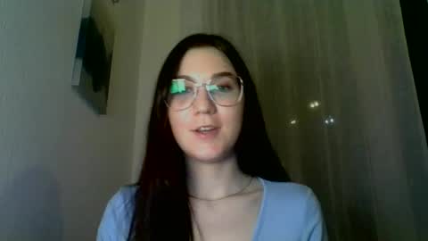 katie_foxi online show from March 2025 07:04:02 PM