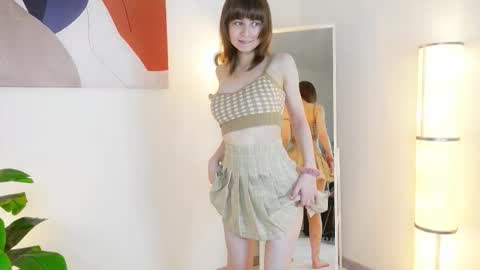 Snapshot of katie_ktk chatting on October 2025 01:58:01 PM Katie online show from October 2025 01:58:01 PM