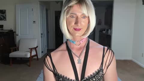 katiebabykitty online show from April 2026 03:21:01 AM