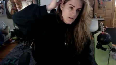 Snapshot of katiecutie_5 chatting on March 2026 05:23:01 AM Katie online show from March 2026 05:23:01 AM