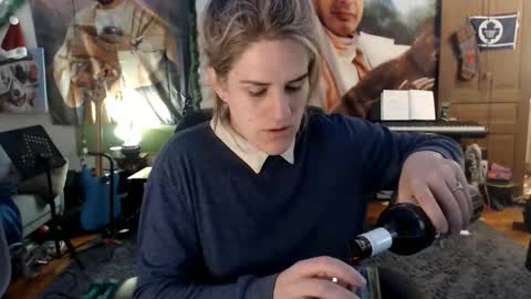 Snapshot of katiecutie_5 chatting on April 2026 03:51:01 AM Katie online show from April 2026 03:51:01 AM