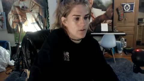 Snapshot of katiecutie_5 chatting on June 2026 03:28:01 AM Katie online show from June 2026 03:28:01 AM