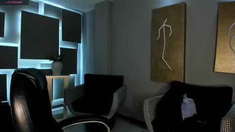 Kate Stonne online show from March 2026 11:16:02 AM