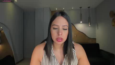 Kate Stonne online show from March 2026 11:13:01 AM