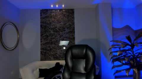 Kate Stonne online show from March 2026 11:04:01 AM