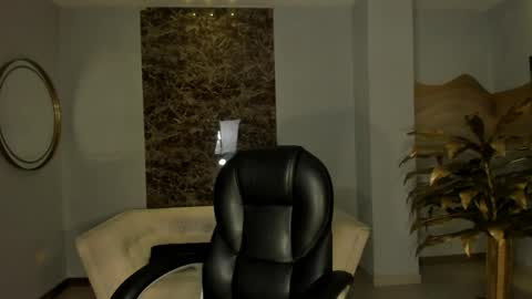 Kate Stonne online show from March 2026 11:16:02 AM