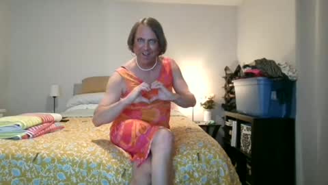 katieutopia online show from July 2026 02:11:02 AM