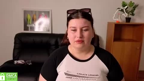 Katina online show from July 2026 05:33:02 PM