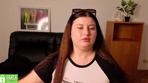 Katina online show from July 2026 06:20:01 PM