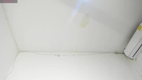 Snapshot of katitahotcam_ass chatting on October 2025 10:43:02 PM katita online show from October 2025 10:43:02 PM