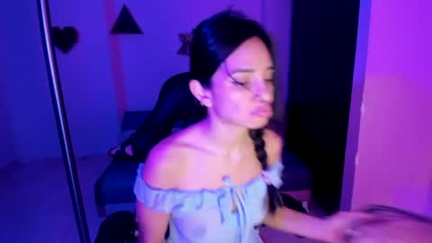 Snapshot of katiuska_doll_squirt chatting on June 2026 12:22:01 PM katiuska_doll_squirt online show from June 2026 12:22:01 PM