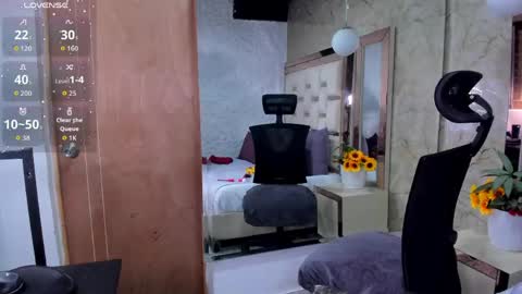 Katleya Lewiis online show from May 2026 08:24:01 PM
