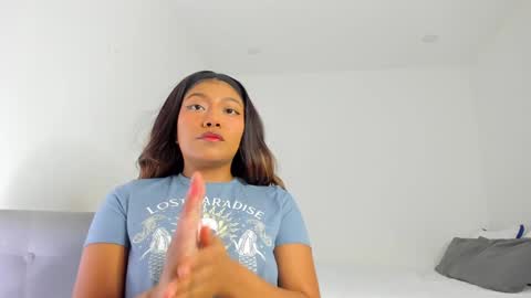 Snapshot of katnees_correa chatting on December 2024 07:04:01 AM Follow me on instagram and twitter as correaktnees online show from December 2024 07:04:01 AM
