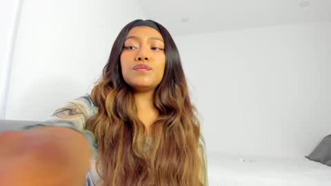 Snapshot of katnees_correa chatting on December 2024 07:07:01 AM Follow me on instagram and twitter as correaktnees online show from December 2024 07:07:01 AM