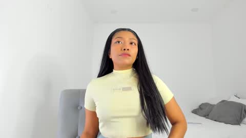 Snapshot of katnees_correa chatting on February 2025 11:41:02 AM Follow me on instagram and twitter as correaktnees online show from February 2025 11:41:02 AM