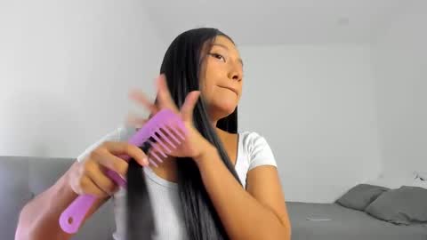 Snapshot of katnees_correa chatting on March 2025 07:21:02 AM Follow me on instagram and twitter as correaktnees online show from March 2025 07:21:02 AM
