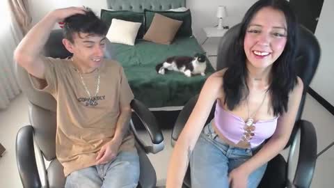 Katnia and Marcuz online show from December 2024 01:19:02 PM