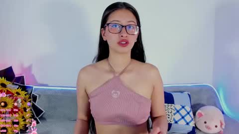 Snapshot of katnis_love_ chatting on June 2026 08:31:02 AM Katnis online show from June 2026 08:31:02 AM