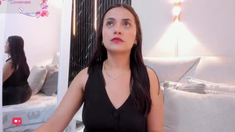 Keyla online show from April 2026 07:28:01 PM
