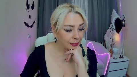 katrinacharm online show from October 2025 06:56:02 AM