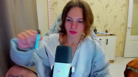 Katty online show from October 2025 06:11:02 AM