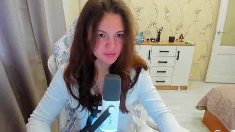 Katty online show from October 2025 08:13:01 AM