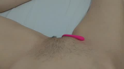 Snapshot of katrinna_arinna chatting on January 2025 12:09:01 AM katrina dont forget to give me thumbs up online show from January 2025 12:09:01 AM