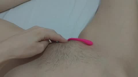 Snapshot of katrinna_arinna chatting on January 2025 06:26:01 AM katrina dont forget to give me thumbs up online show from January 2025 06:26:01 AM