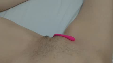 Snapshot of katrinna_arinna chatting on January 2025 01:01:01 PM katrina dont forget to give me thumbs up online show from January 2025 01:01:01 PM