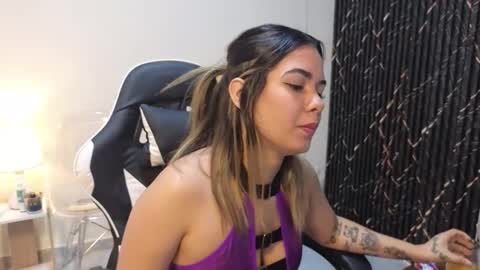 Snapshot of katt_bdsm chatting on March 2026 05:19:01 PM Katt online show from March 2026 05:19:01 PM