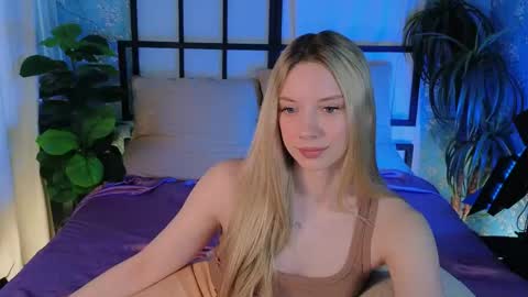katt_yy online show from May 2026 05:12:01 AM