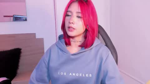 katta_martini_ online show from November 2025 02:27:02 PM