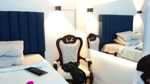 Snapshot of kattagoez chatting on January 2025 02:37:01 AM kattagoez online show from January 2025 02:37:01 AM