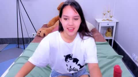 Kate online show from February 2025 12:29:01 PM